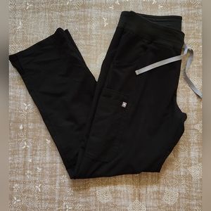 Figs: High Waisted Kade™ Cargo Scrub Pants